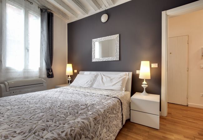 Apartment in Castello - VENICE ELEGANCE - BH