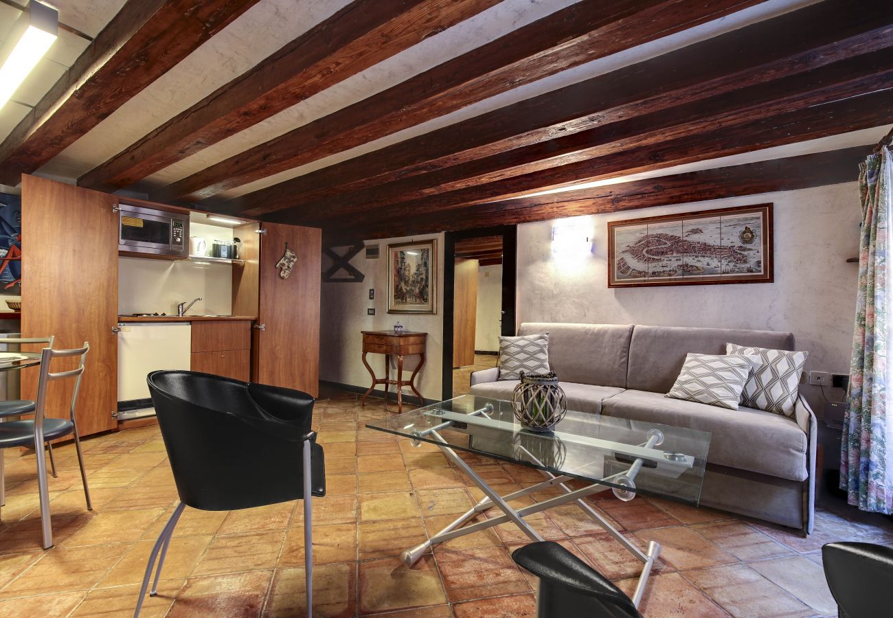 Apartment in Santa Croce - RIALTO CANAL VIEW - BH