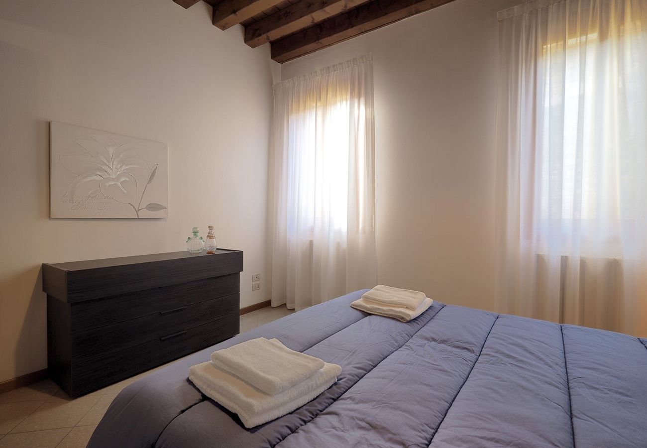 Apartment in Cannaregio - VENETIAN STYLE 1 - JG