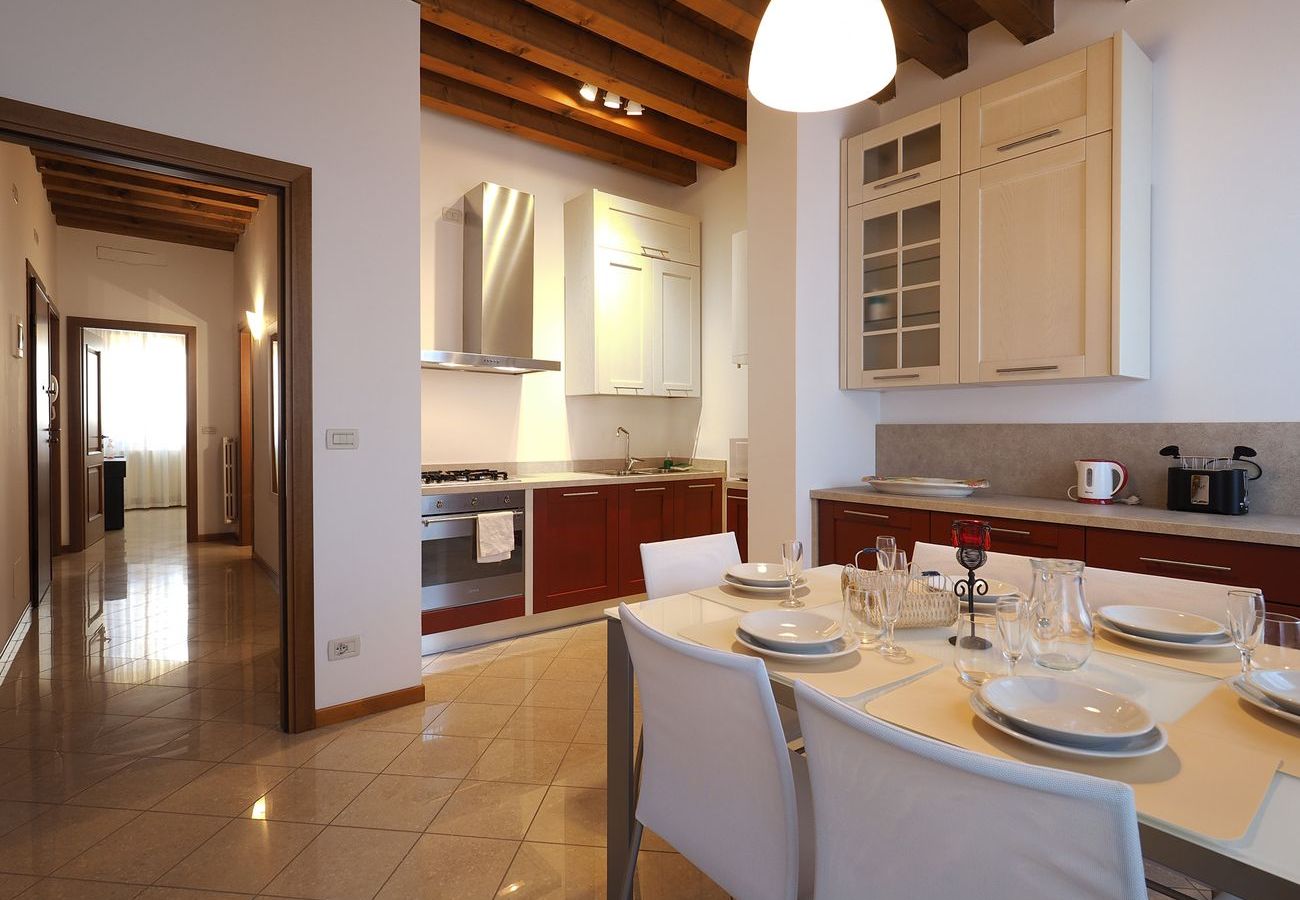 Apartment in Cannaregio - VENETIAN STYLE 1 - JG