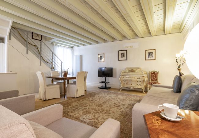 Apartment in Castello - GONDOLA LUXURY APARTMENT