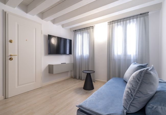 Apartment in San Marco - THE BLUE LIGHT