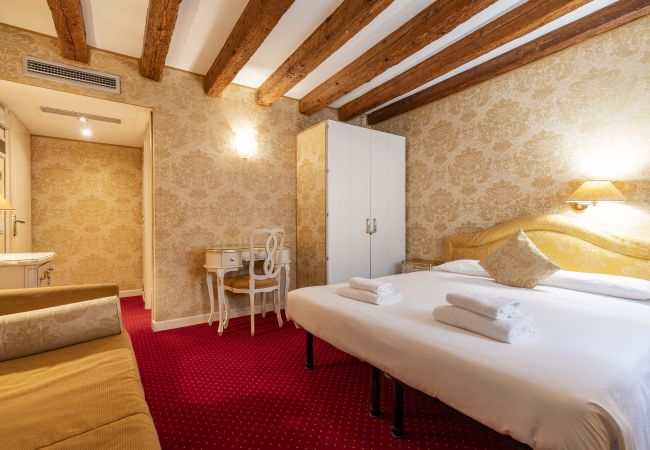 Chambres d'hôtes à Castello - ROOM CA DI MALTA 6